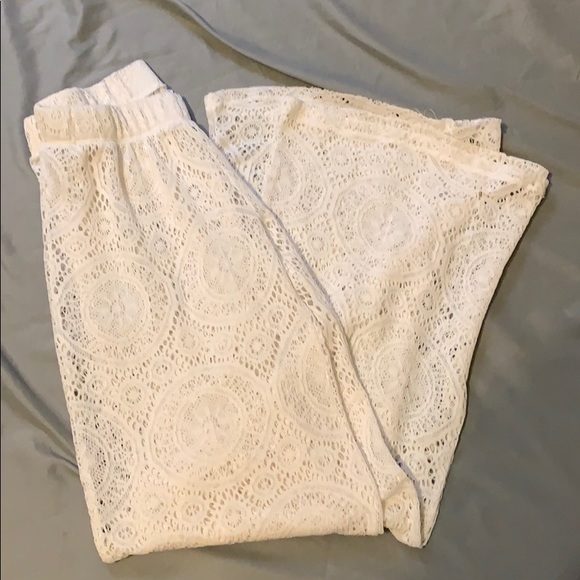 White lace beach cover ups! - Picture 3 of 6